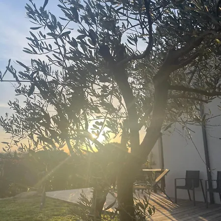 Maison Entiere 3 Holiday home